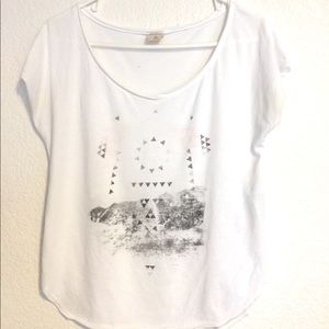 Hollister white graphic tee